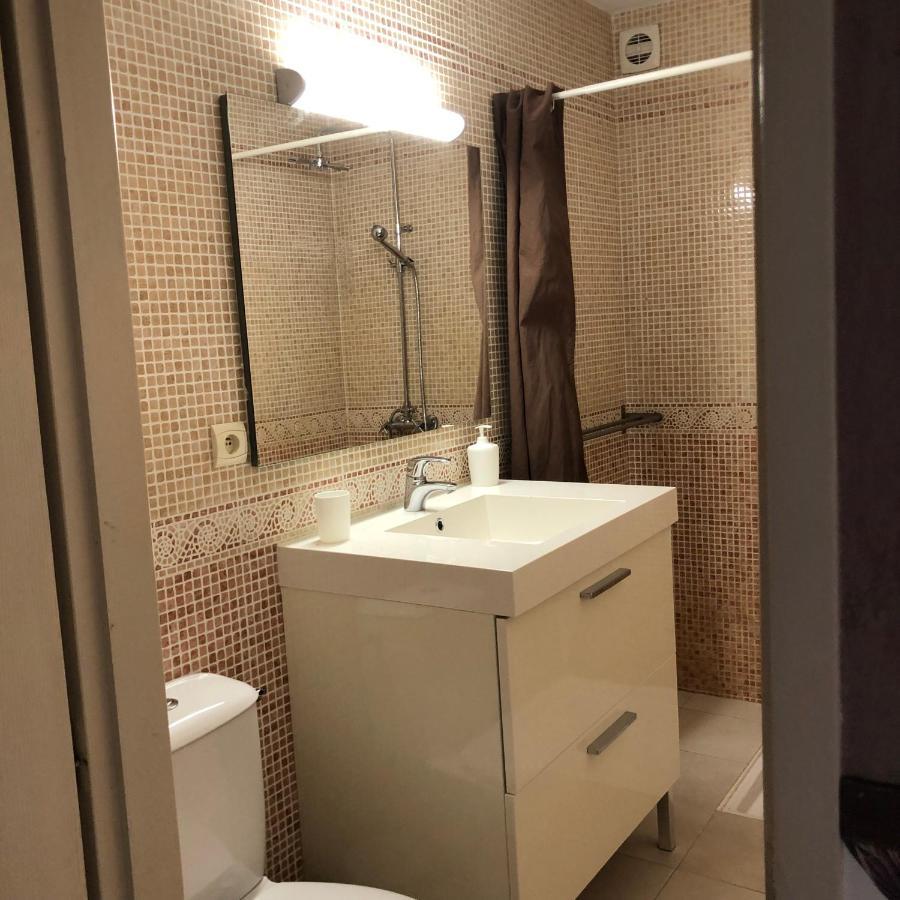 Au Bord De L Eau Panzió Surba Kültér fotó