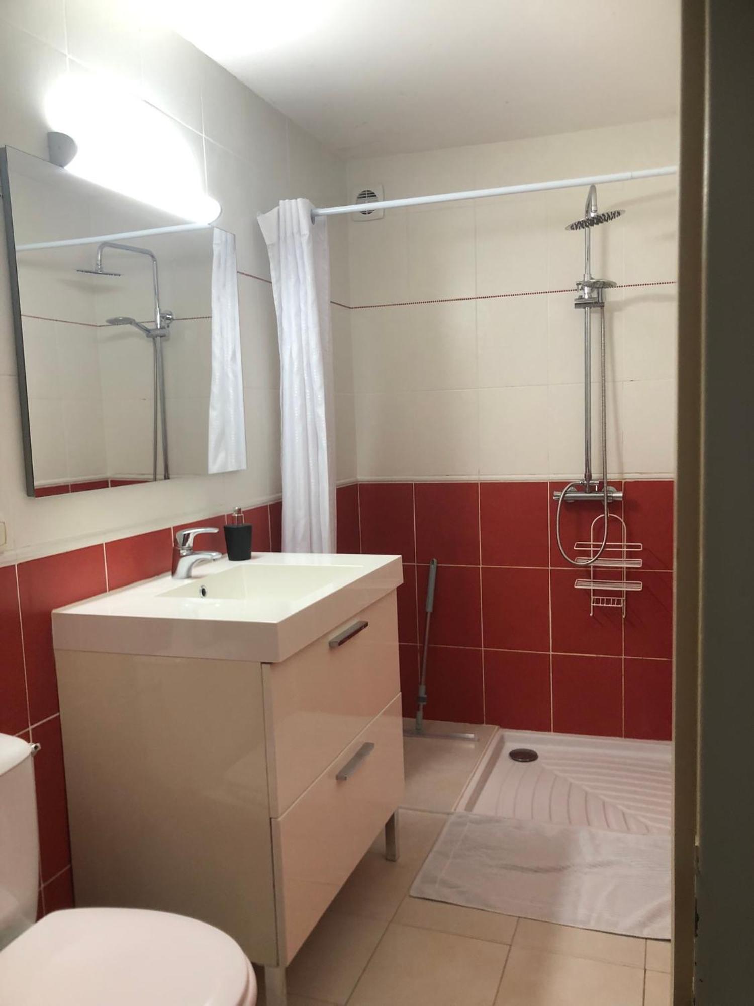 Au Bord De L Eau Panzió Surba Kültér fotó